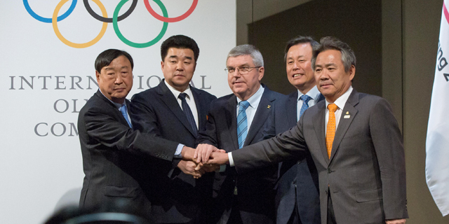 הוועד האולימפי אישר את &quot;האיחוד&quot; בין דרום לצפון קוריאה באולימפיאדת החורף