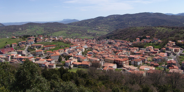 הכפר האיטלקי הזה מוכר את בתיו העתיקים תמורת יורו אחד
