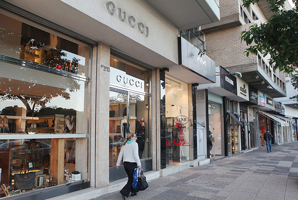 חנות של גוצ'י בכיכר המדינה בתל אביב
