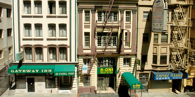 בניין מגורים בסן פרנסיסקו. 650 דולר לשבוע - השכירות הממוצעת היקרה בעולם, צילום: בלומברג