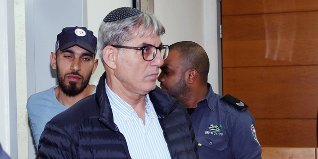 מעצרם של בכיר לשעבר באוצר וסגן ראש עיריית י-ם החשודים בשוחד הוארך ב-4 ימים