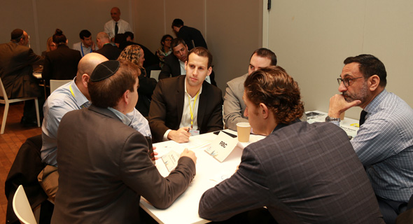 שולחן RBC ועידת ניו יורק meet and pitch גלריה, צילום: אוראל כהן