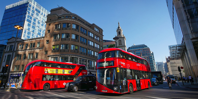 לונדון מחריפה את המלחמה בזיהום: אוסרת כניסה למרכז העיר גם של רכבים חדישים