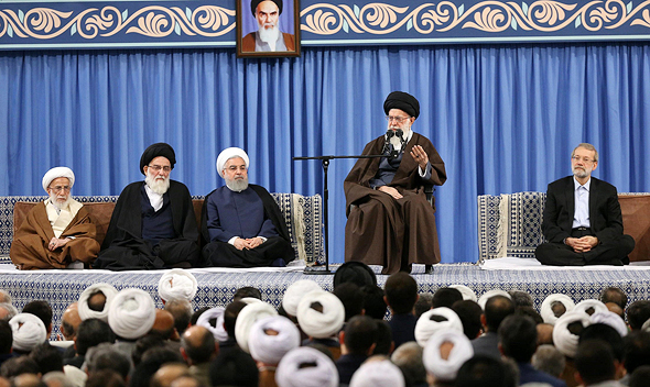 עלי ח'מינאי, המנהיג העליון באיראן