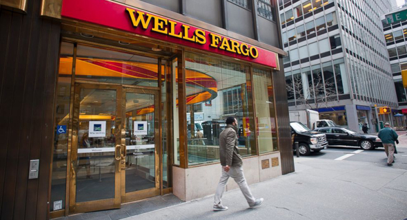 בנק וולס פארגו בניו יורק, מניית הבנק היא המוצלחת מבין שישה הגדולים השנה