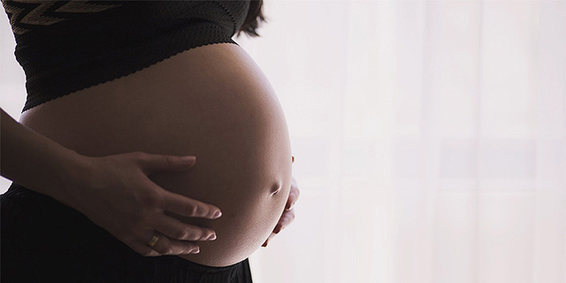 מחקר: אמבטיה חמה וסאונה ללא סיכון גם לנשים בהריון