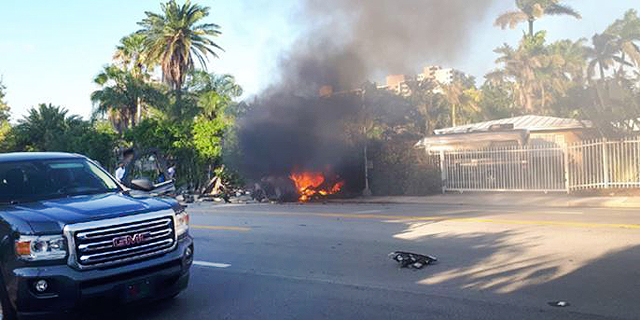 תאונה קטלנית נוספת לטסלה: הסוללה החשמלית של הרכב עלתה באש, שני נערים נהרגו