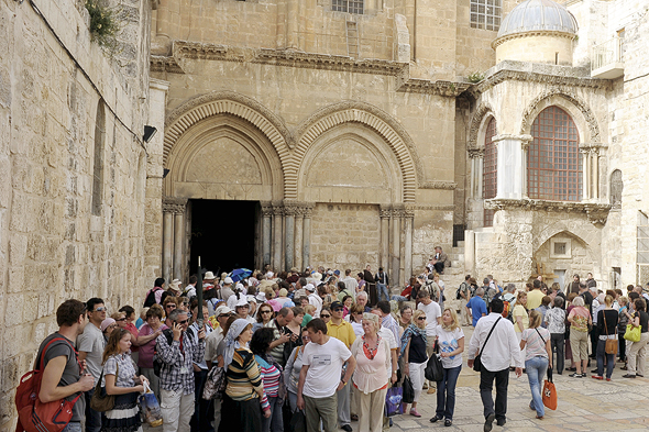 תיירים בירושלים (ארכיון), צילום: גיא אסיאג