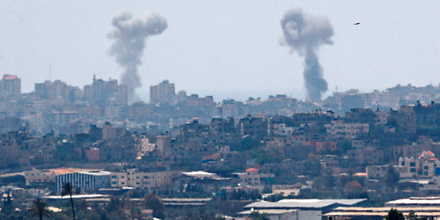 ישראל מכחישה דיווחים על הפסקת אש, צה&quot;ל תוקף
