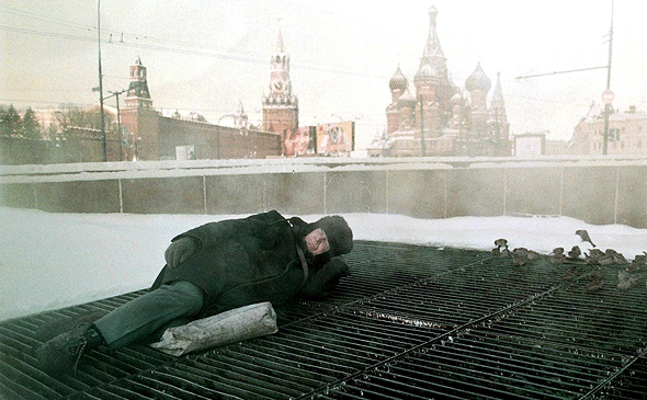 הומלסים במוסקבה, צילום: אי פי איי
