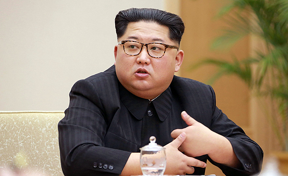קים ג'ונג און שליט צפון קוריאה