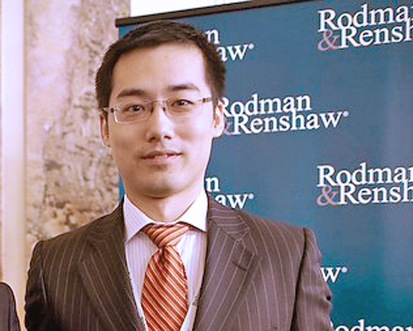 ג&#39;ים וואנג, מנהל השקעות בכיר בתאגיד הסיני פוסון