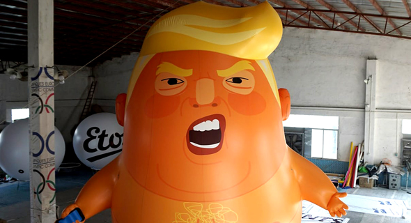 הבלון בצורת "טראמפ התינוק"