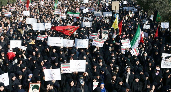 הפגנות באיראן נגד המשטר (ארכיון), צילום: רויטרס
