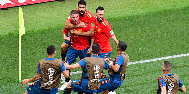 נבחרת ספרד במשחק, צילום: איי אף פי