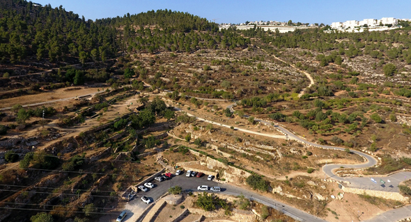 רכס לבן בירושלים, צילום: דב גרינבלט, החברה להגנת הטבע
