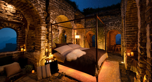 חדר השינה במבנה העתיק. חוויה של פעם בחיים