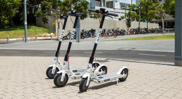 Bird electric scooters in Tel Aviv. Photo: Yanai Menahem Bird electric scooters in Tel Aviv. Photo: Yanai Menahem