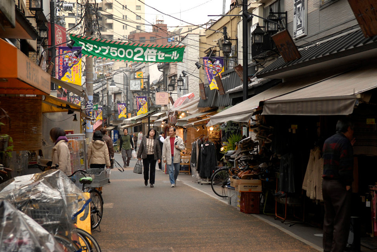 שכונת יאנאקה, טוקיו, יפן , צילום: Fumie Suzuki
