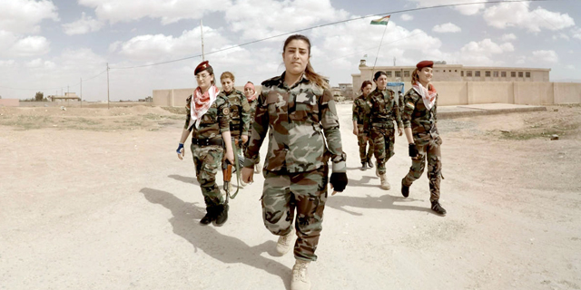 קומנדו היזידיות: סרט תיעודי חדש על הכוח הלוחם בצבא הכורדי