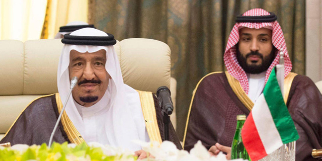 דיווחים: לחץ כבד על מלך סעודיה להדיח את בנו מוחמד בן סלמאן 