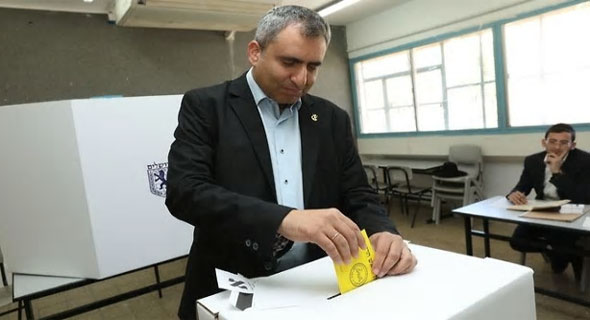 זאב אלקין ביום הבחירות לרשויות המקומיות