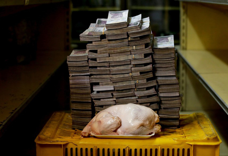 עוף - 14.6 מיליון בוליבר (2.22 דולר), צילום: רויטרס