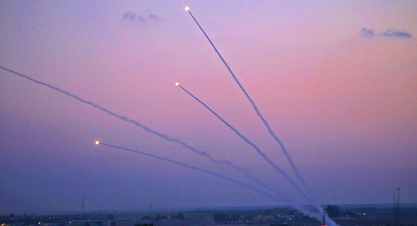 ירי רקטות עזה חמאס, צילום: איי אף פי