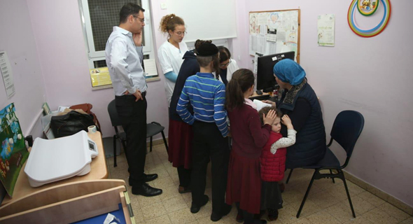 Measles vaccinations in Jerusalem. Photo: Israel's Ministry of Health