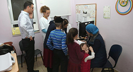 Measles vaccinations in Jerusalem. Photo: Israel's Ministry of Health