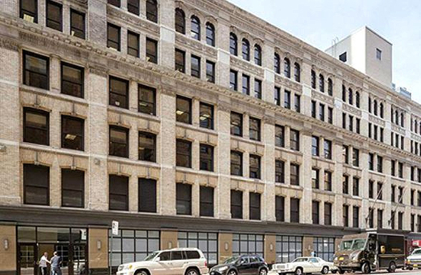 בניין משרדים ברחוב ליוינגסטון ב ברוקלין שנקנה על ידי מנורה ו מגדל, צילום: אתר thorequities