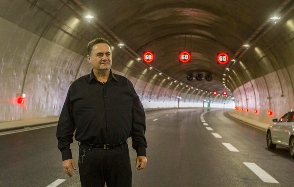 ישראל כץ שר ה תחבורה ב מקטע ה חדש של כביש שש, צילום: עידו ארז