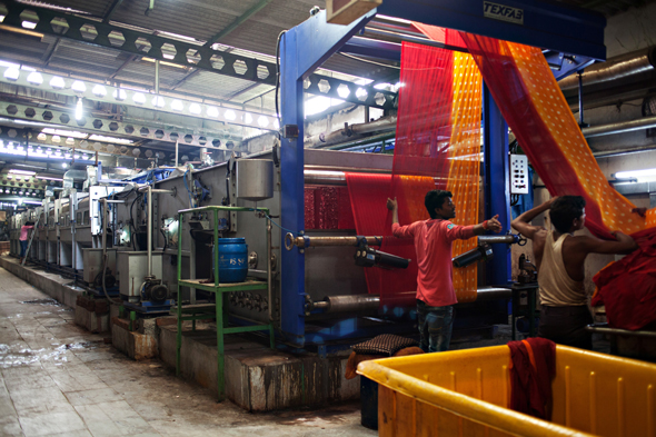 מפעל טקסטיל בהודו