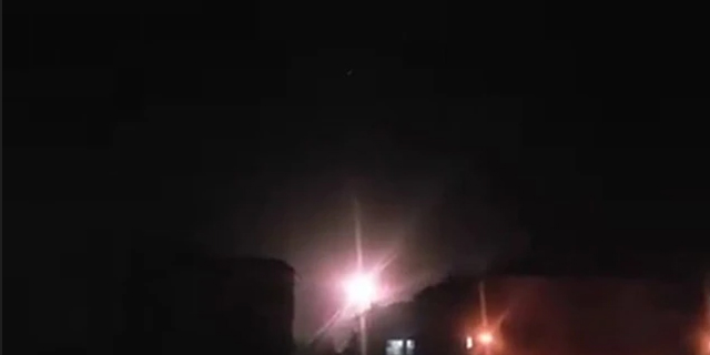 במהלך הלילה: 3 רקטות נורו מסוריה לעבר הגולן, צה&quot;ל תקף בתגובה