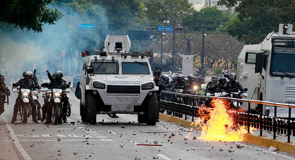 עימותים בוונצואלה, צילום: אי פי איי