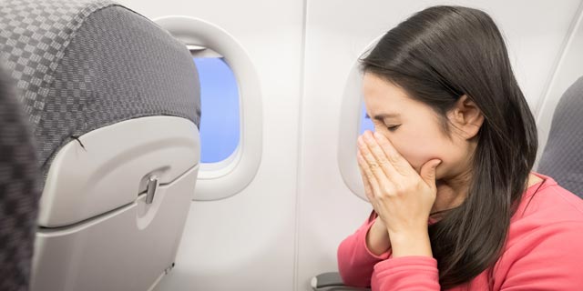 מה עושים במקרה של הטרדה מינית בטיסה?