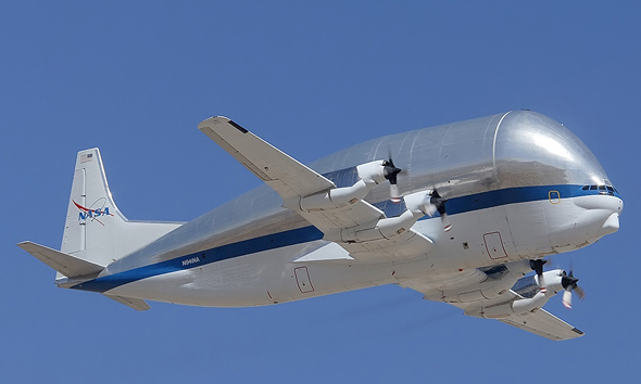 מטוס מטען סופר-טרנספורטר איירבוס הקברניט, צילום: AviationCV