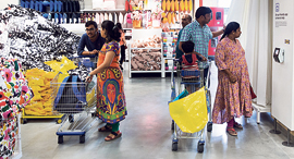 IKEA shoppers (illustration). Photo: Bloomberg