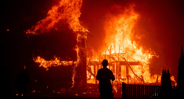 שריפה בקליפורניה, צילום: אי.פי