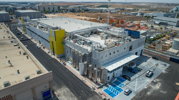 מבט על המפעל החדש בקריית גת, צילום: אלבטרוס