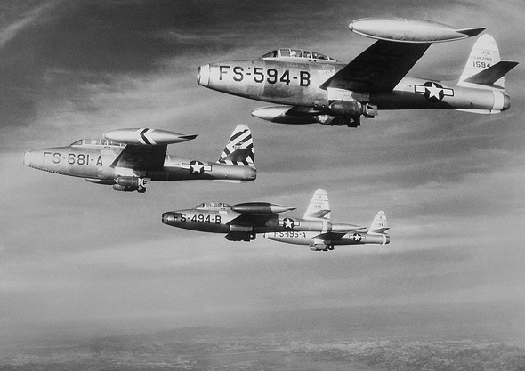 מטוסי F84 אמריקאיים במשימת תקיפה, צילום: שאטרסטוק