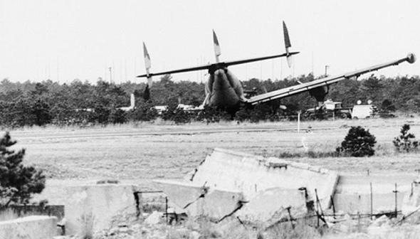 נחיתת אונס של מטוס לוקהיד סופר קונסטליישן בשנות החמישים, צילום: BAAA