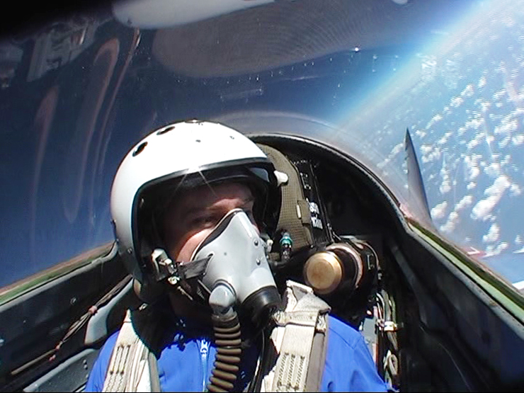 טיסה לקצה החלל במיג 29, צילום: shauns cracked compass