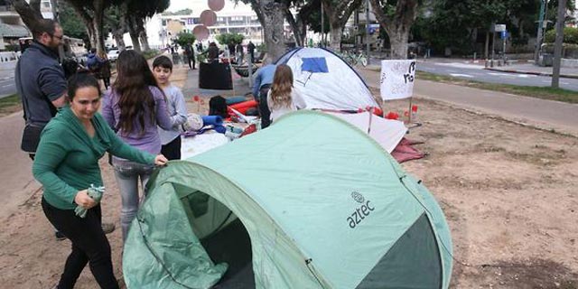 מחאת האוהלים של תושבי העוטף בת&quot;א: &quot;הממשלה לא רואה אותנו&quot;