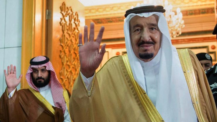 מימין: מלך סעודיה סלמאן ויורש העצר מוחמד בין סלמאן , צילום: AP