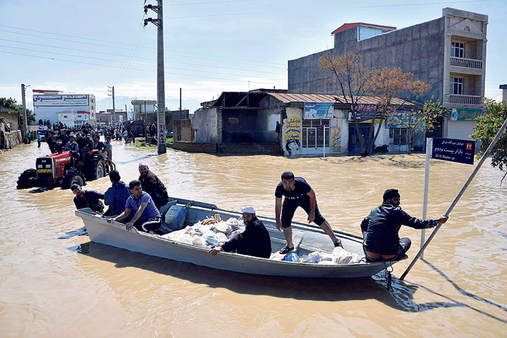 שיטפונות בצפון איראן, החודש. קודם כל מדובר בבעיה של ניהול משק המים, צילום: איי אף פי