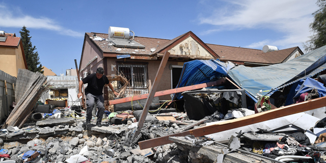בית שנפגע היום בבאר שבע , צילום: חיים הורנשטיין