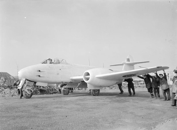 גלוסטר מטאור, מטוס הסילון המבצעי הראשון של בעלות הברית, צילום: RAF