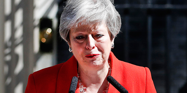 ראשת ממשלת בריטניה תרזה מיי הודיעה על התפטרותה