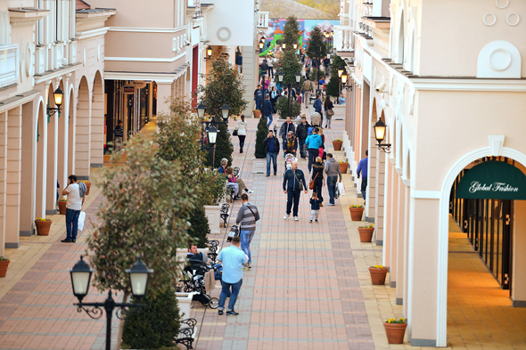 מרכז הקניות בסרביה, צילום: יחצ